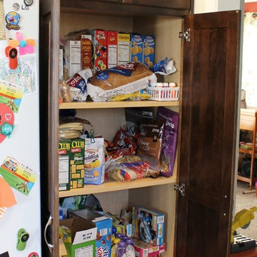 Moline, IL- Control Kitchen Clutter With a Custom Locker