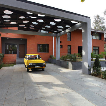 Sainik Farms Residence, New Delhi