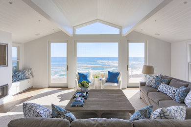 Inspiration for a contemporary living room remodel in Boston