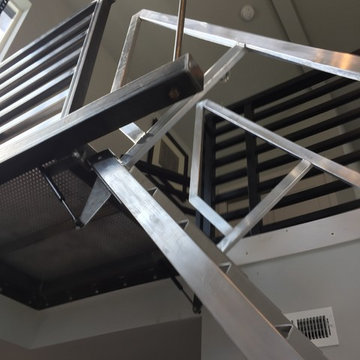 Aluminum staircase