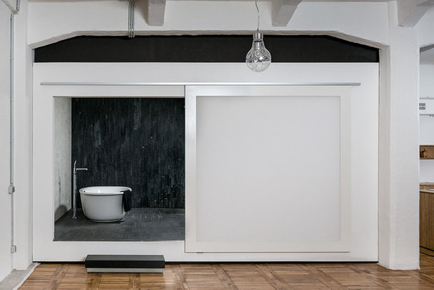Лофт Ванная комната by RUS Architekten BDA
