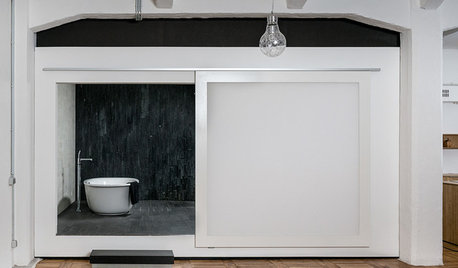 Houzz Tour: Badrummet som ligger i en svart låda