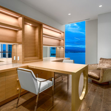 Vancouver Coal Harbour Penthouse