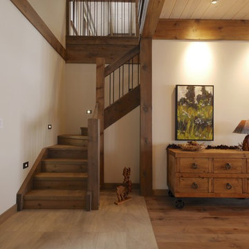 Falcon Lake Residence