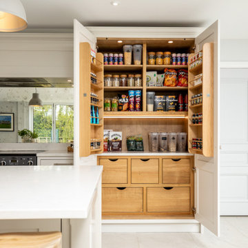 Wellington House - Bespoke Shaker Kitchen