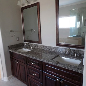 Estanaula Master Bathroom