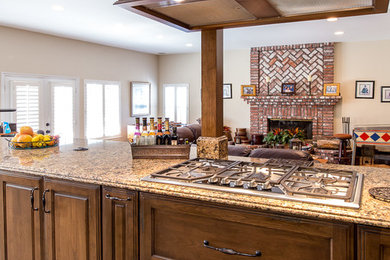 Photo of a large mediterranean kitchen in Los Angeles.
