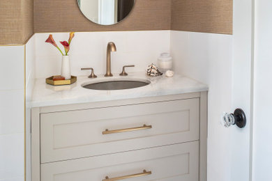 Inspiration for a transitional bathroom remodel in New York