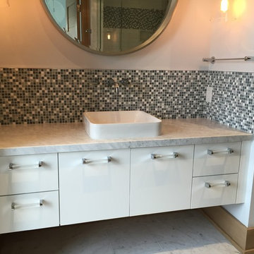 Crystal Beach bathroom
