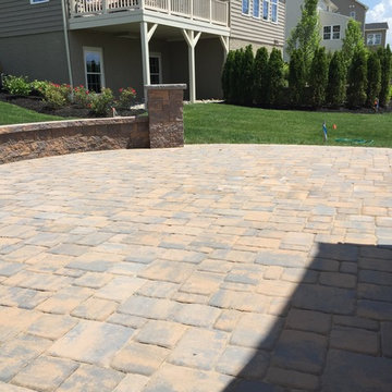 Laurel Design