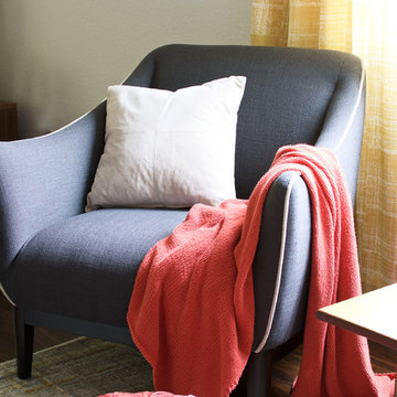 Yellow Rhapsody: Kirkland living and dining area design
