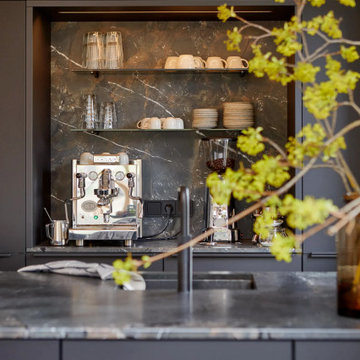 LEICHT 2022 | THE BLACK BACKOFFICE KITCHEN PROJECT