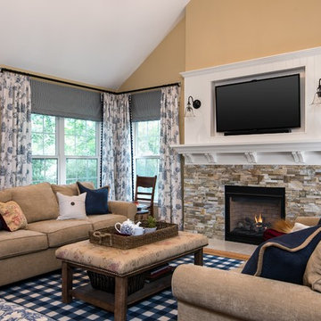 Royal Oak - Living room