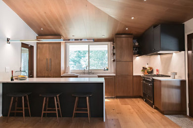 Kitchen photo in Atlanta