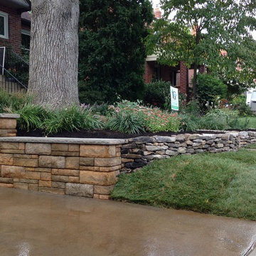 Paver walls, steps and stone caps