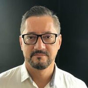 Regi Lopes's photo