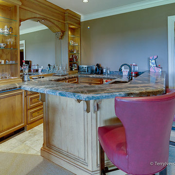 Uplands Country Club House