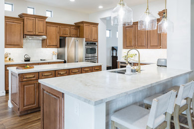 Inspiration for a transitional kitchen remodel in Phoenix