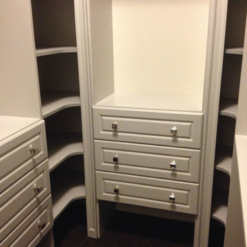 Custom Walk In Closet
