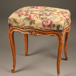 Antique Indoor Accessories - Footstools And Ottomans