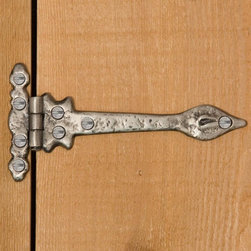 TRADITIONAL CAST IRON STRAP HINGE - Hinges