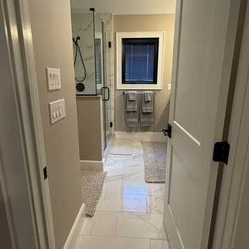 Luxurious Full Bath with Standing Shower