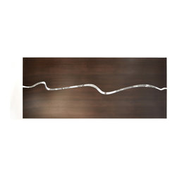 Mazama House - Dining Tables