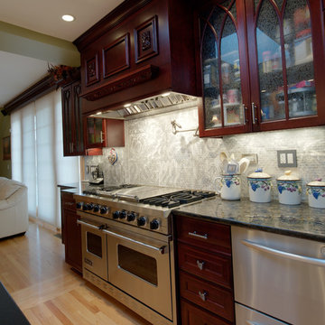 Elmhurst Luxury Kitchen