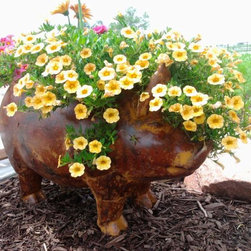 De Soto, KS Landscaping - Outdoor Pots And Planters
