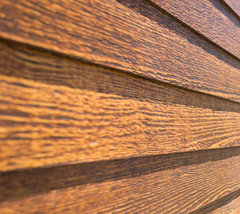 Vinyl cedar plank siding for contemporary home