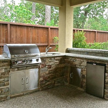 Outdoor Kitchens