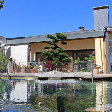 Garten mit Koi-/Schwimmteich