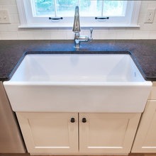 Mainfloor Mudroom / Laundry Room