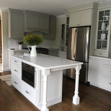 New Colonial Kitchen