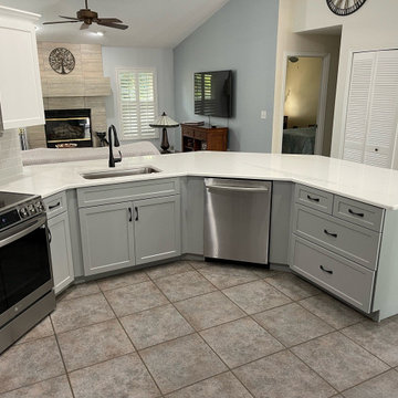 Subtle Two-Tone Transitional Kitchen Remodel