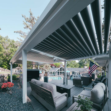 Good Residence - Plymouth, MI: StruXure Louvered Pergola & MagnaTrack Screens