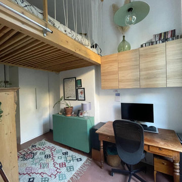 Bureau et mezzanine pour lit d’appoint