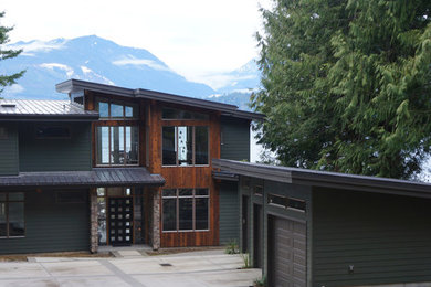 Inspiration for a modern exterior home remodel in Seattle