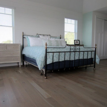 MONTAUK: WIDE PLANK ENGINEERED INSTALLED/WHITE OAK INSTALLED/FINISHED IN BEDRMS