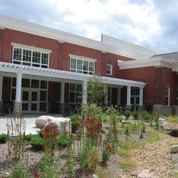 Public School Pergola - Pergolas