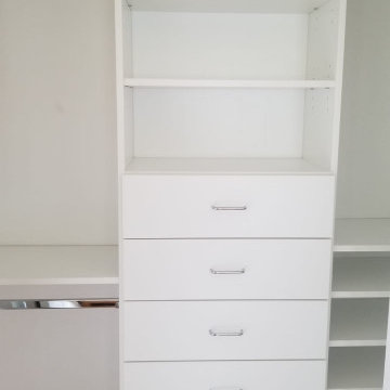 Master Bedroom Reach In Closet