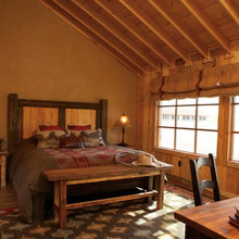 Guest bedroom