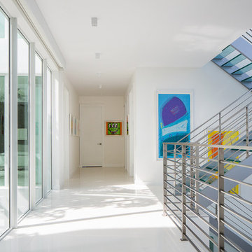 Modernism Defined in a Spacious Miami Beach Home