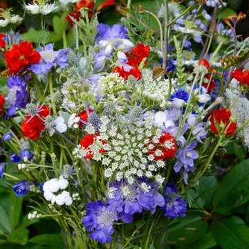 Slow Flowers Inspiration for American Flowers Week (June 28-July 4)
