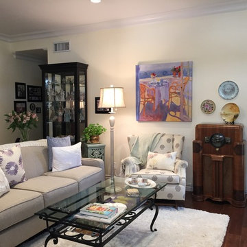 Condo Remodel - Country - Gilmore Girls - Traditional