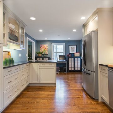 Boxborough Transitional Contemporary Kitchen