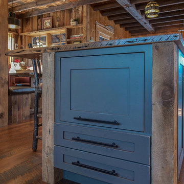 Cozy & Rustic Kitchen