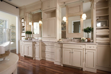 Example of a bathroom design in Denver