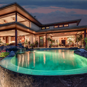 Outstanding Bayview Residence in a Private Setting