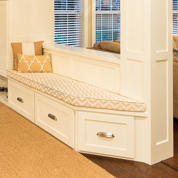 Modern Bench Seat